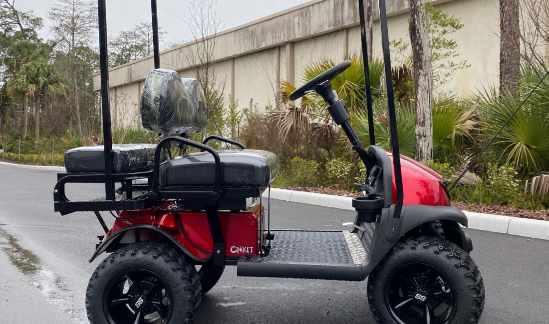 cricket-grasshopper-lifted-model-candy-apple-red-stereo-RX5