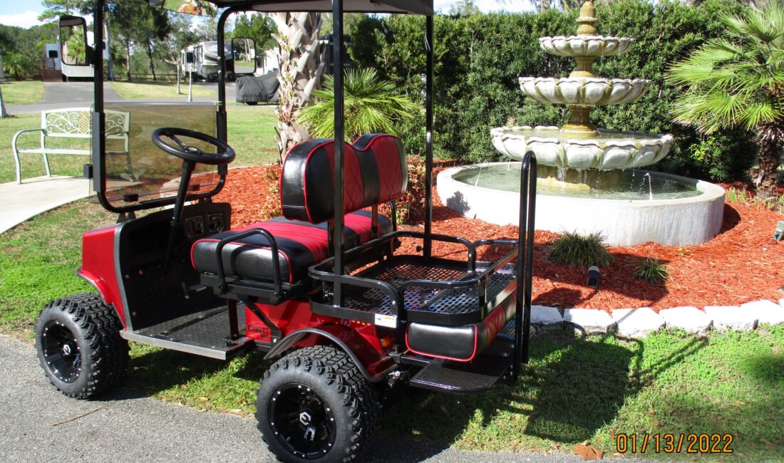 cricket-mini-golf-carts-cricket-lifted-locust-SX3